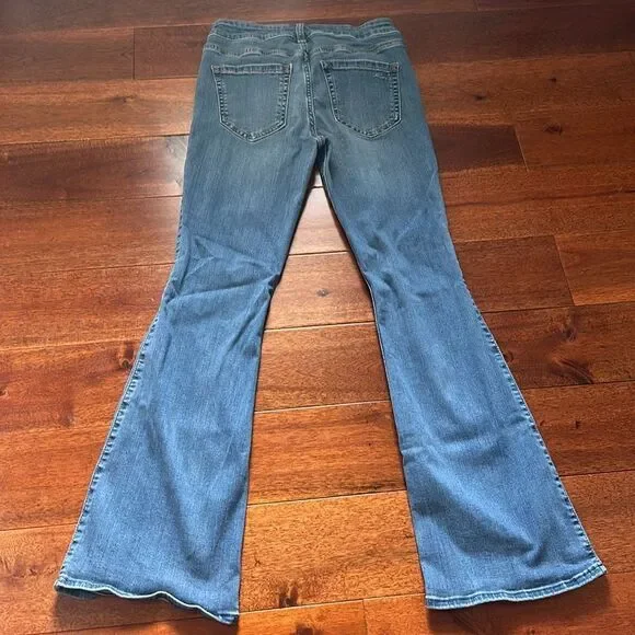 Hollister Mid-Rise Boot 4S - Picture 7 of 9